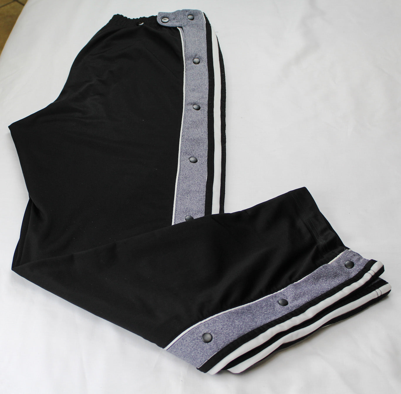 🔥 Adidas Open Sides Trackies Black - Medium