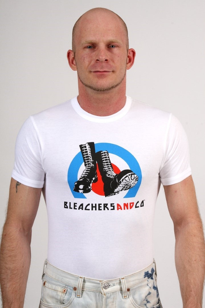 T-shirt logo "Bleachers &amp; Co"